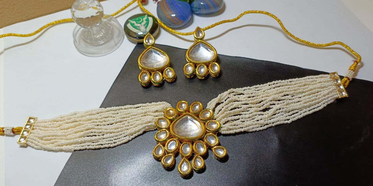 Kundan choker set