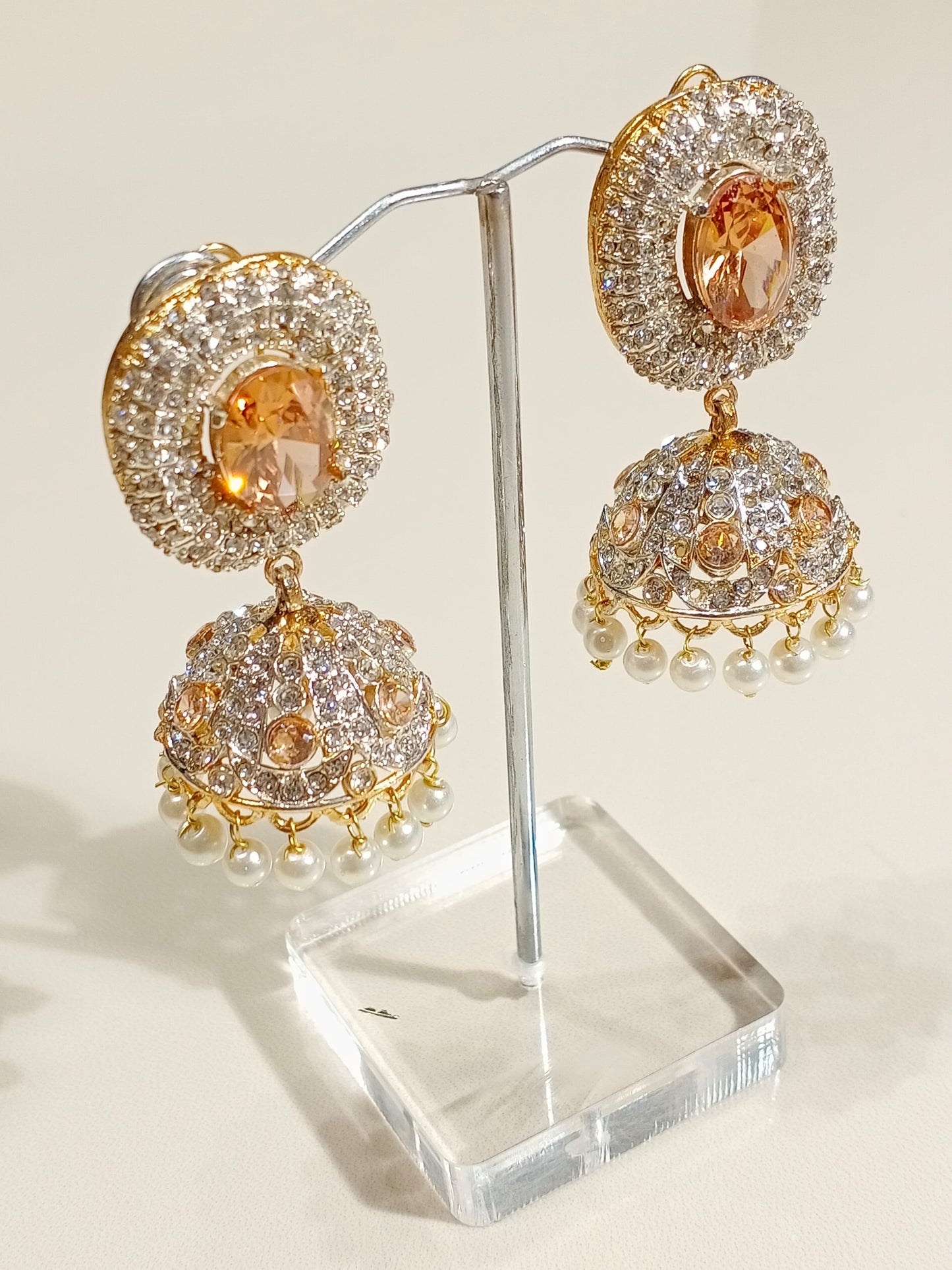 *Jhumka Earrings*