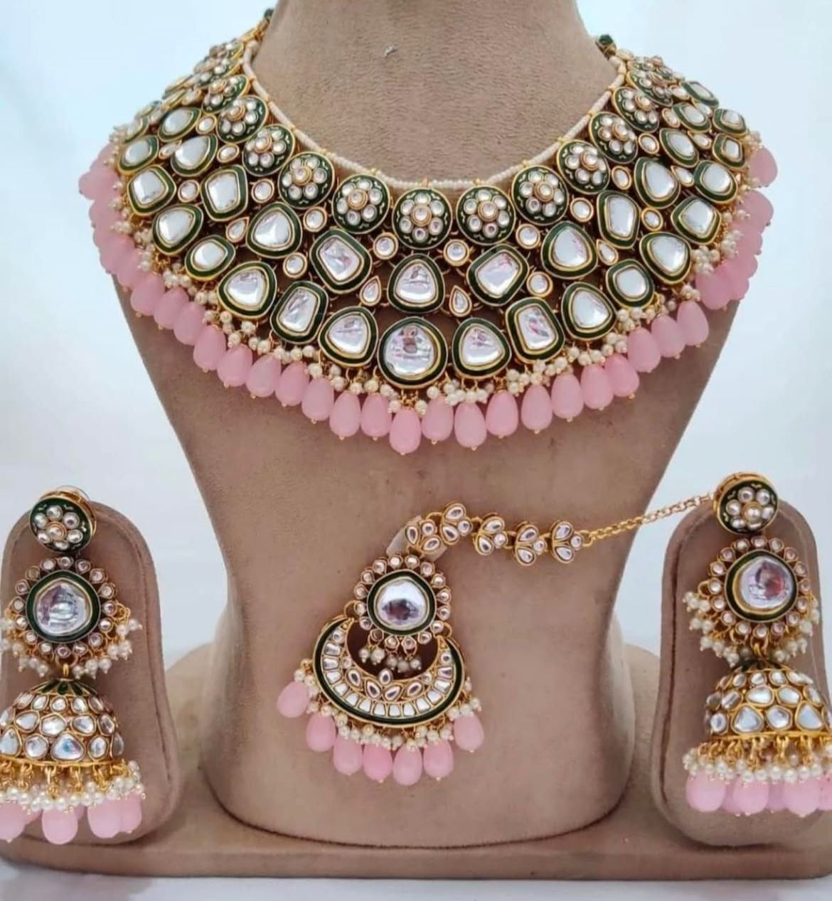 Kundan necklace sets