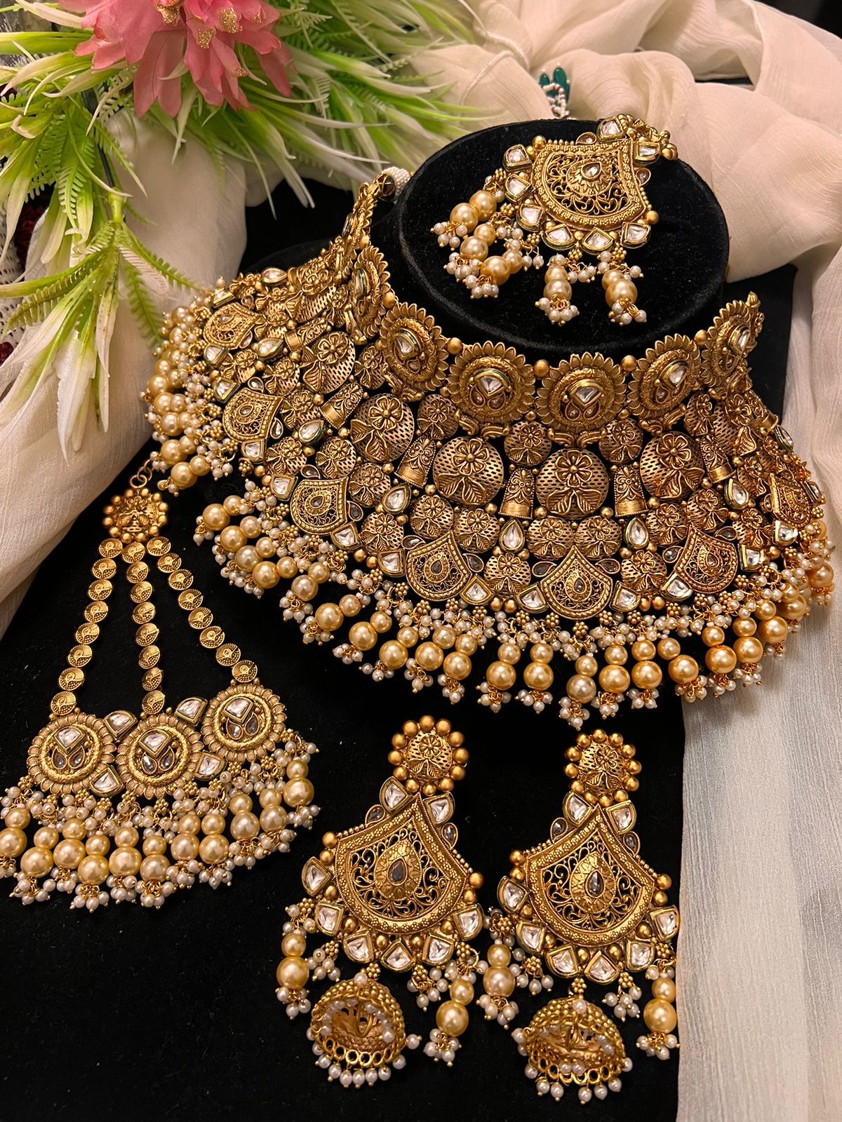 *Rajwari Heavy Bridal Set*