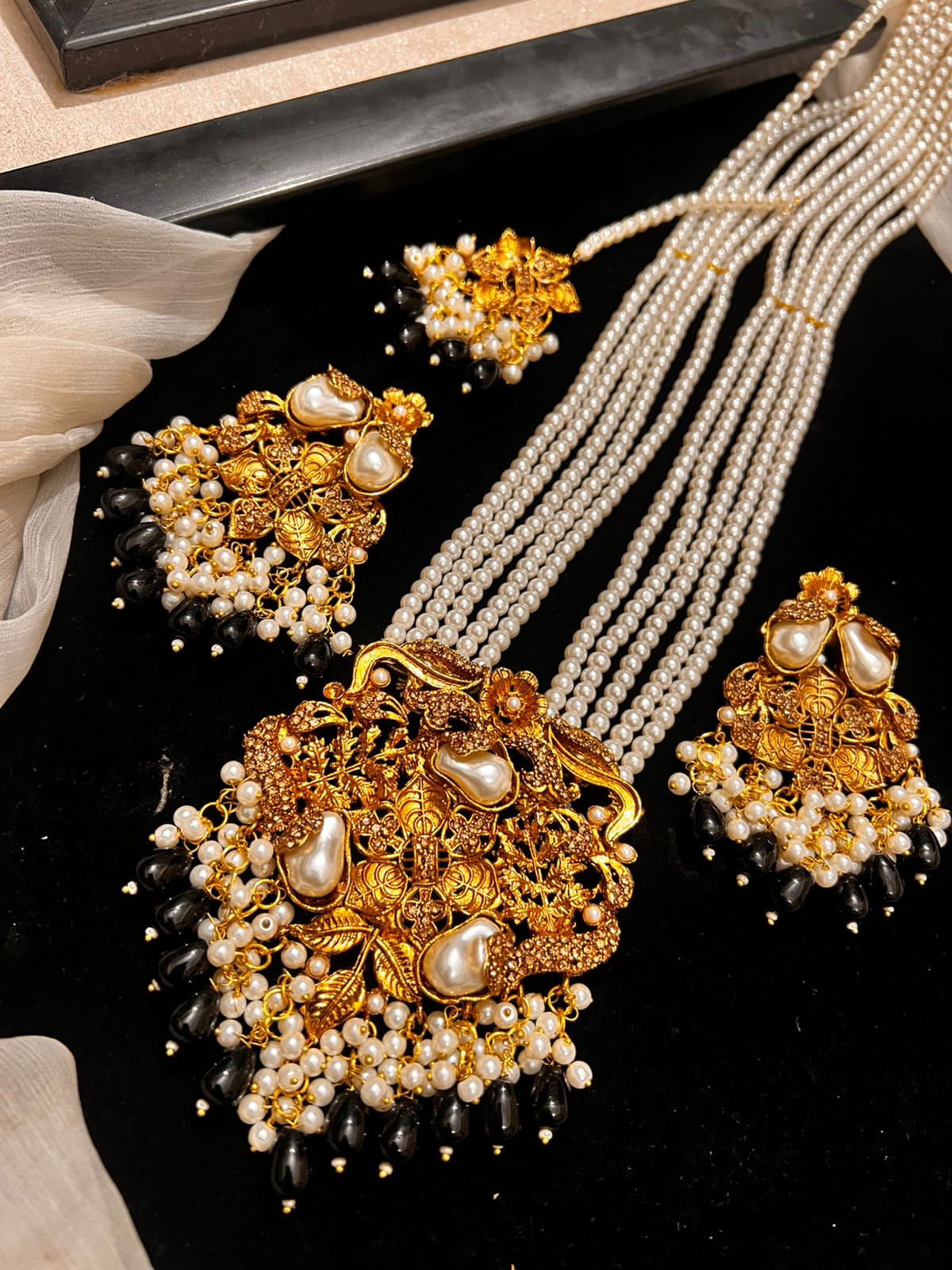 Mala sets