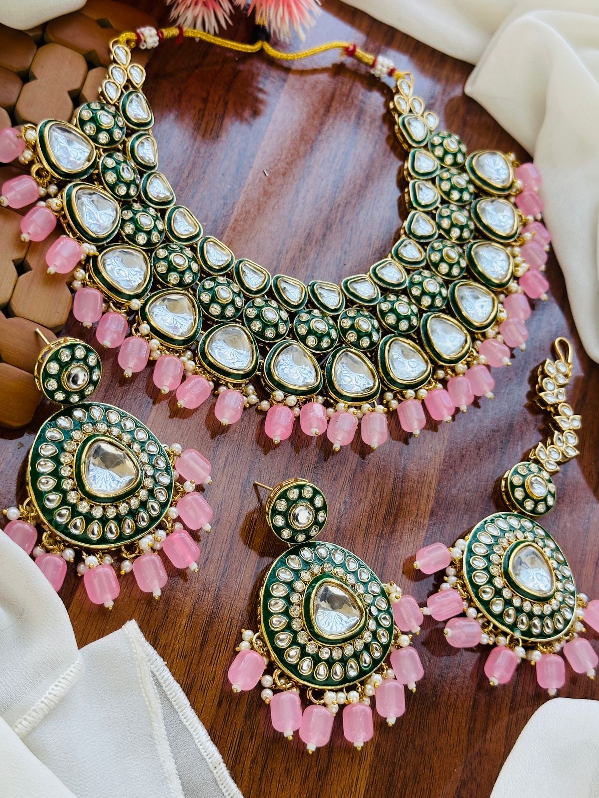 Handmade dabbiii Kundan set