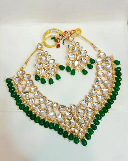 Beautiful Indian Kundan Stylish Necklace Set