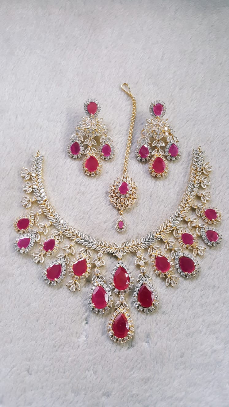 Necklace set