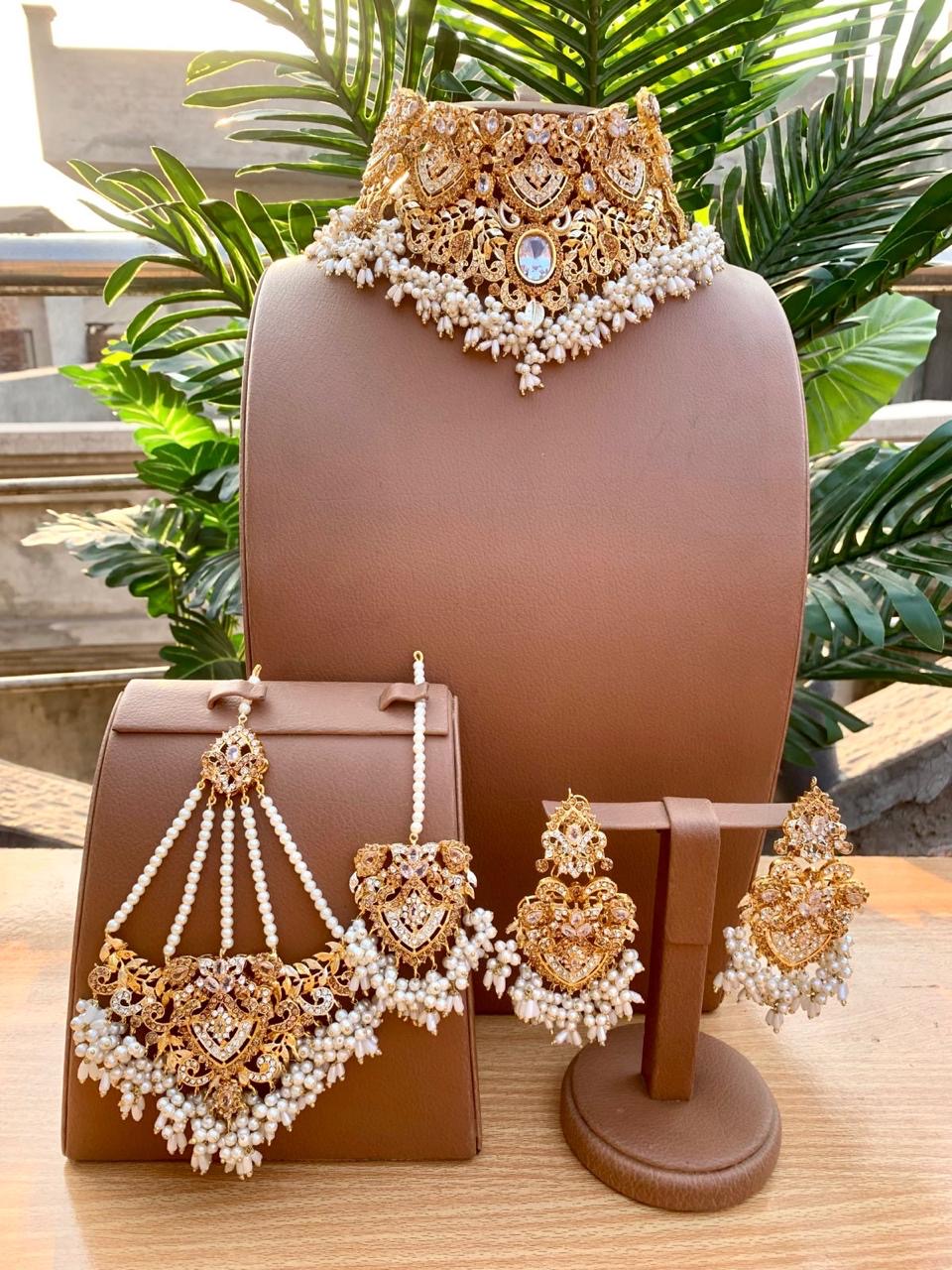 Bridal jewellery sets