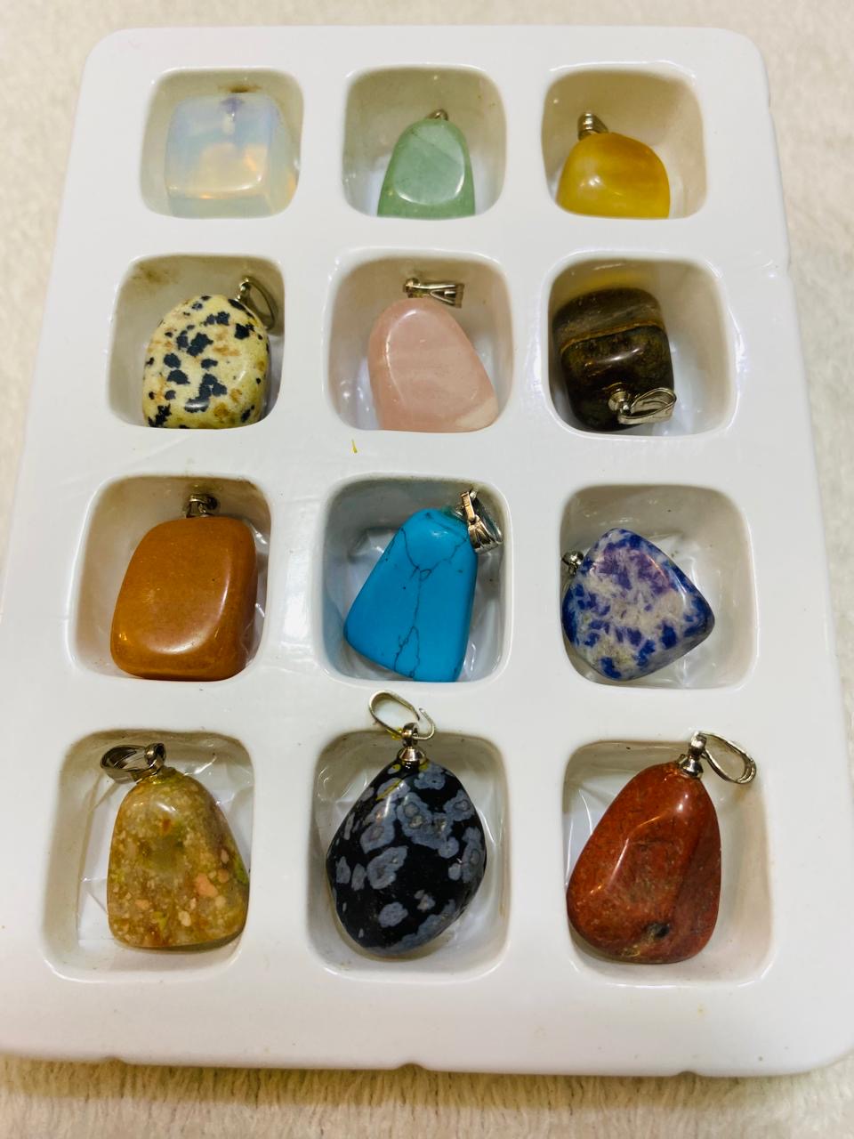 *Real Stones Pendant*