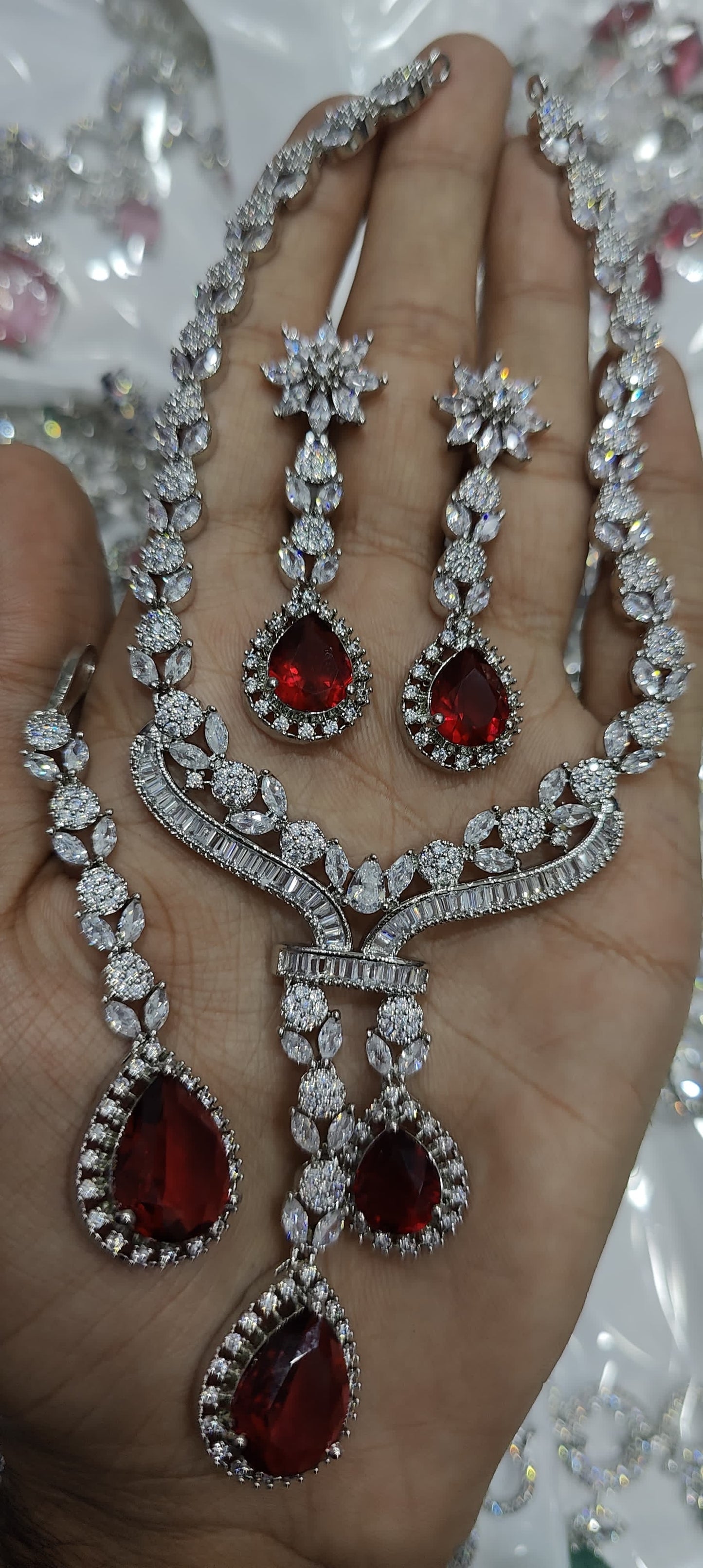 Premium quality ad diamond necklace with earring teeka set