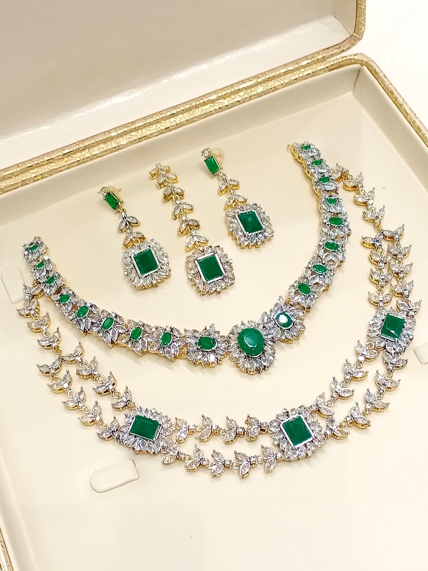 Zircon bridal set