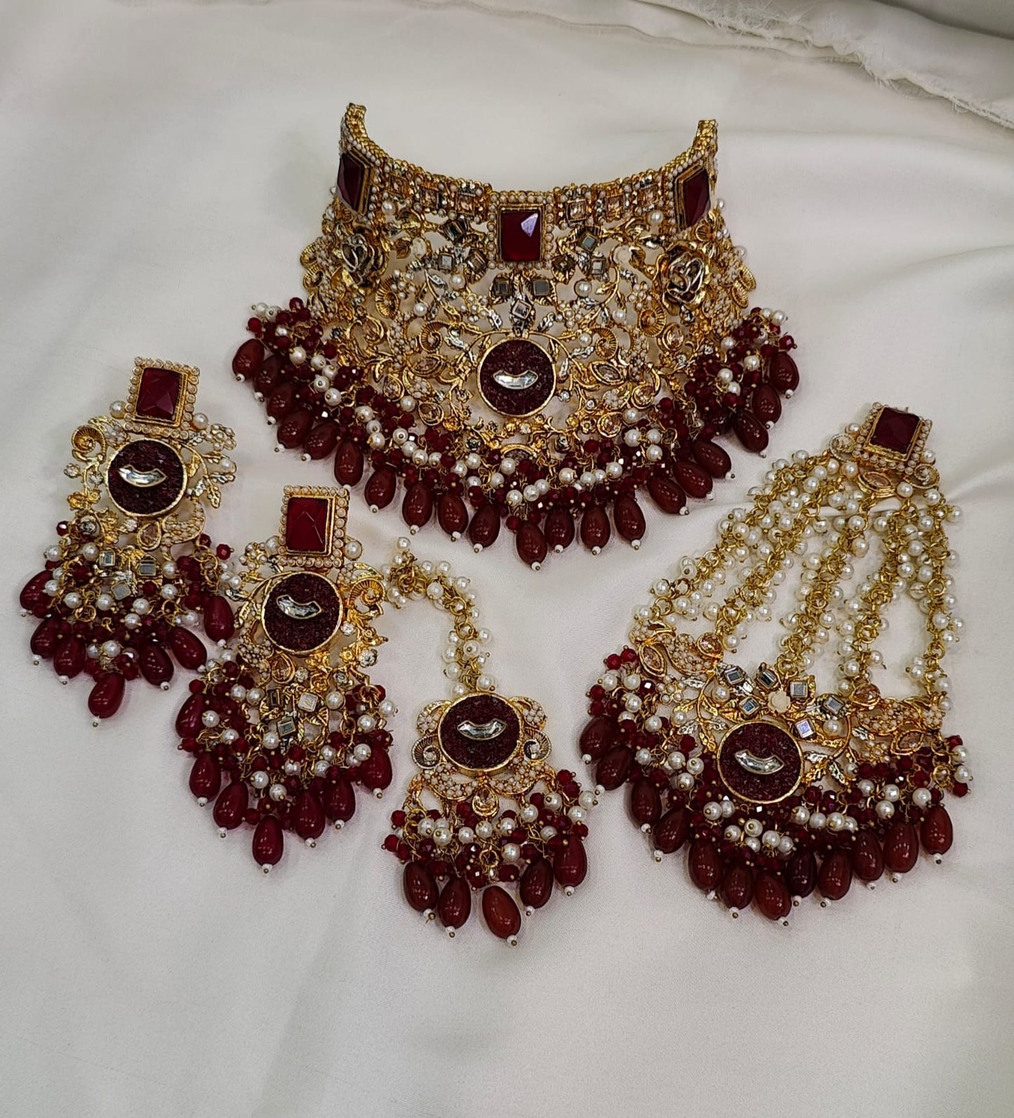 Bridal collor set