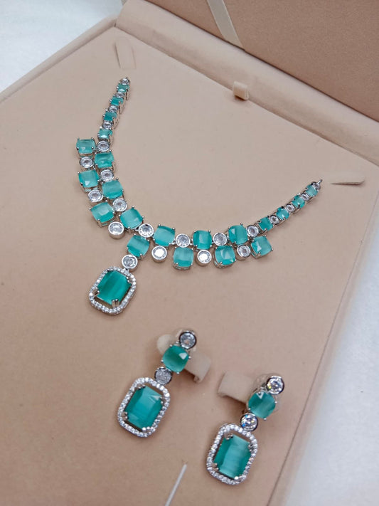 AD Necklace Set