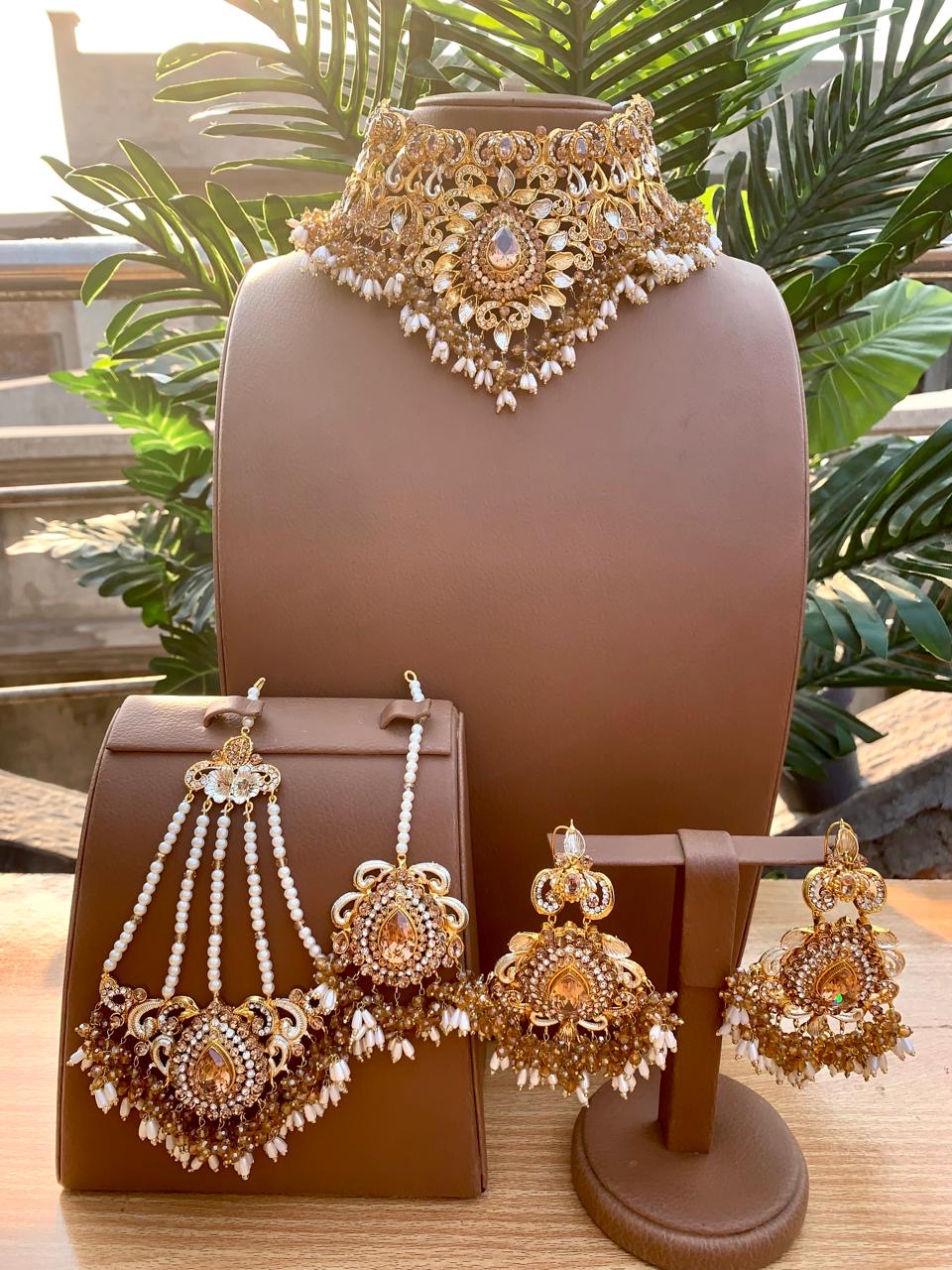 Bridal jewellery sets