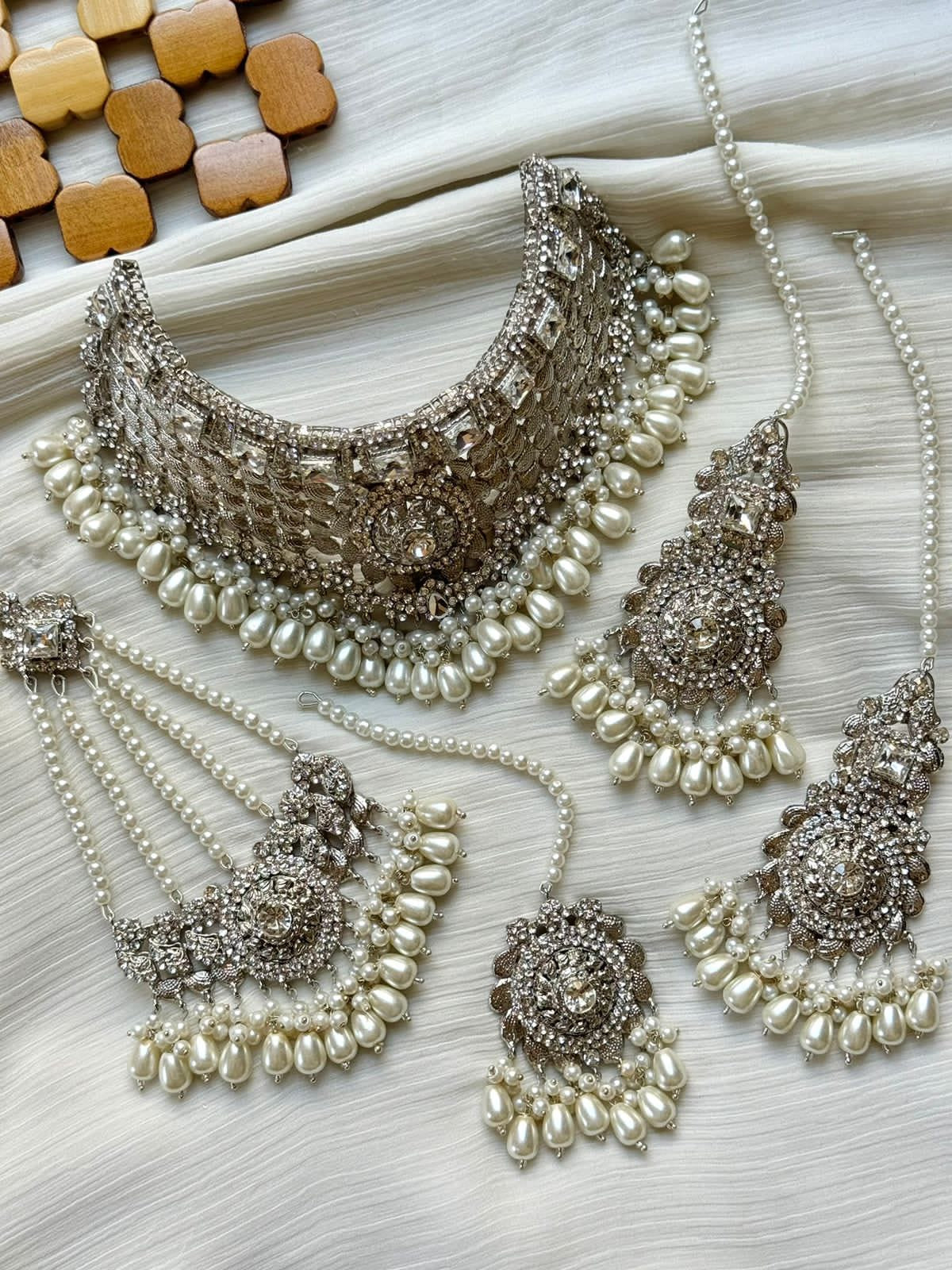 Bridal Collor set