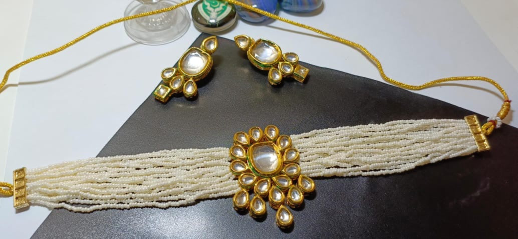 Kundan choker set