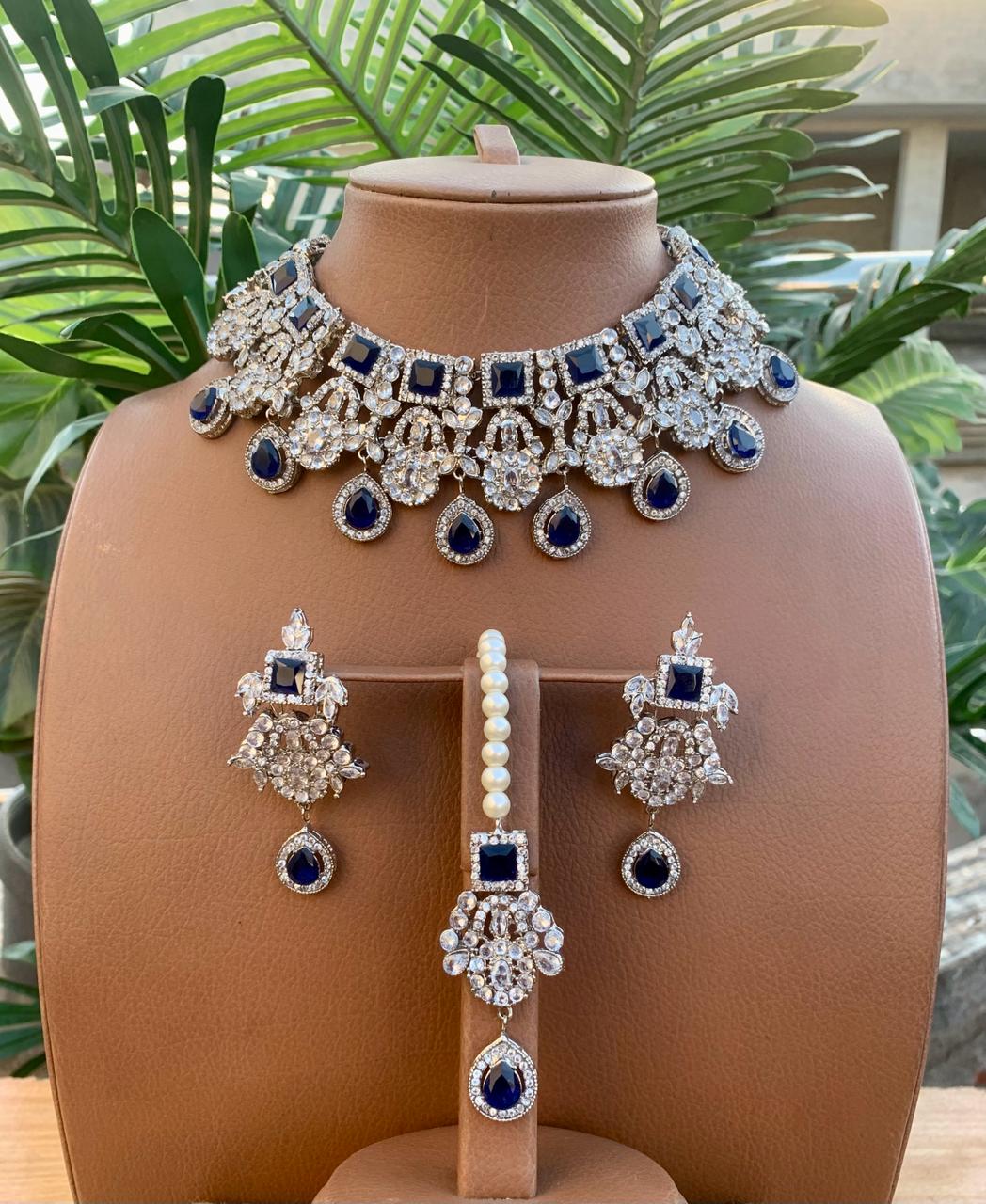 Necklace choker sets with Bindiya