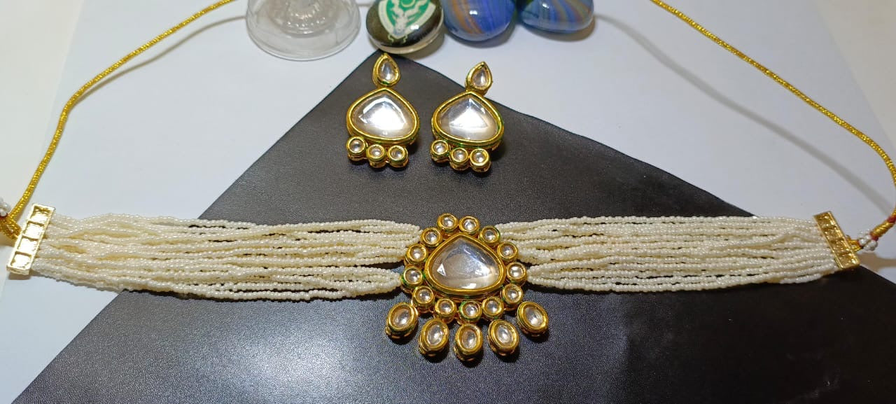 Kundan choker set