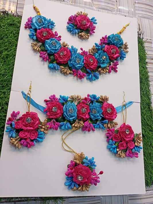 *Flower Necklace Mehndi Sets*
