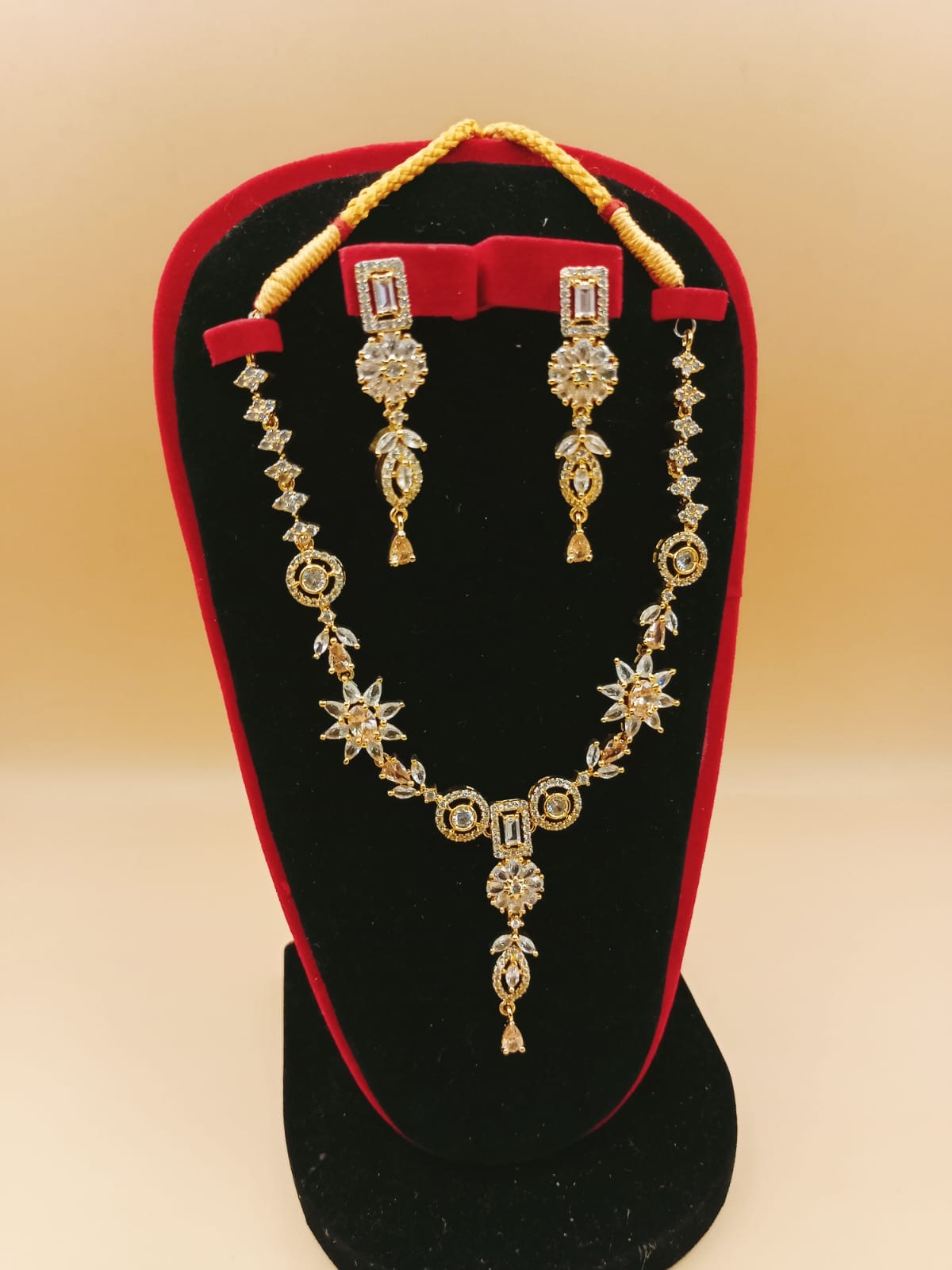 Zircon Necklace Set