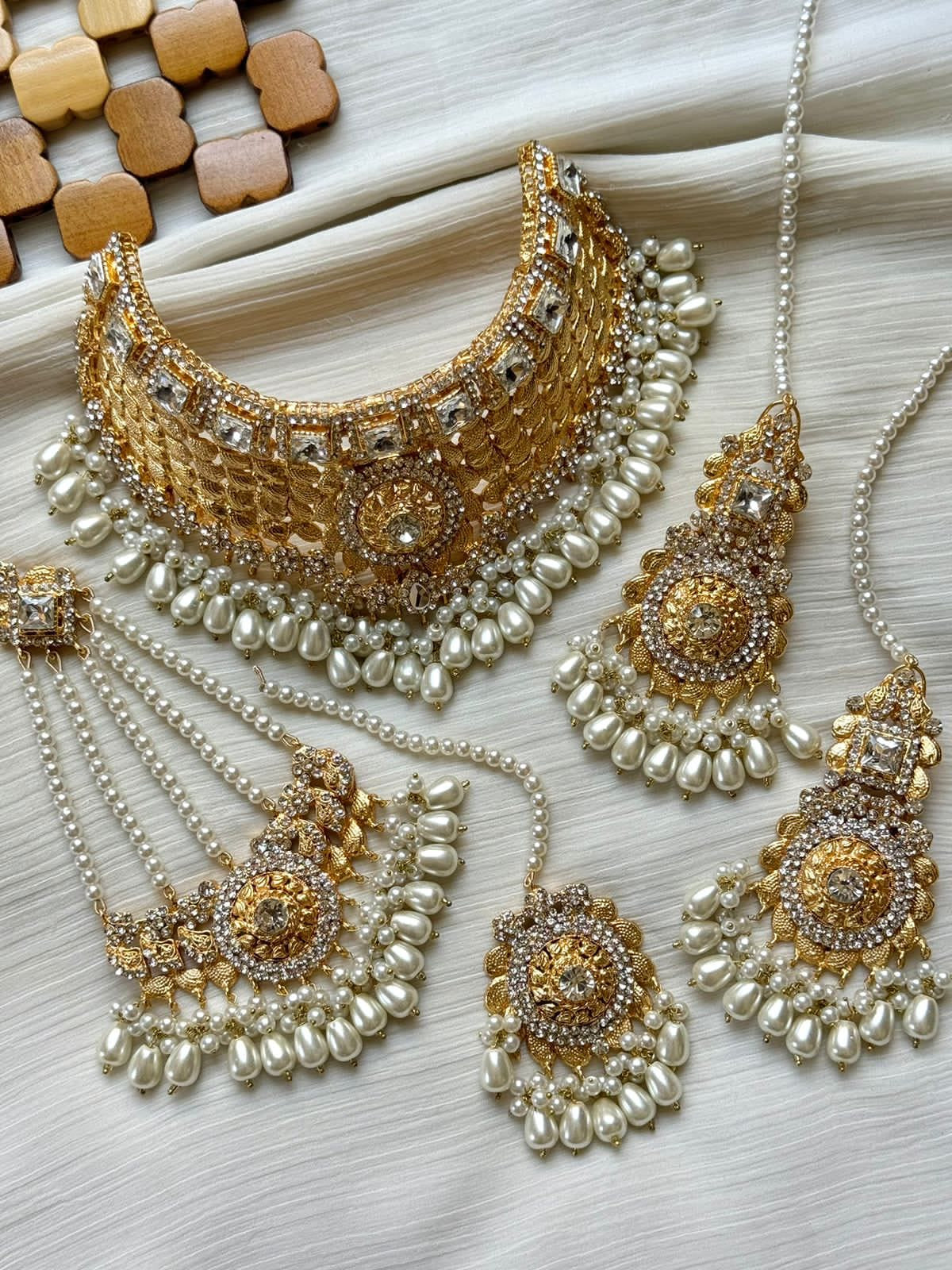 Bridal Collor set