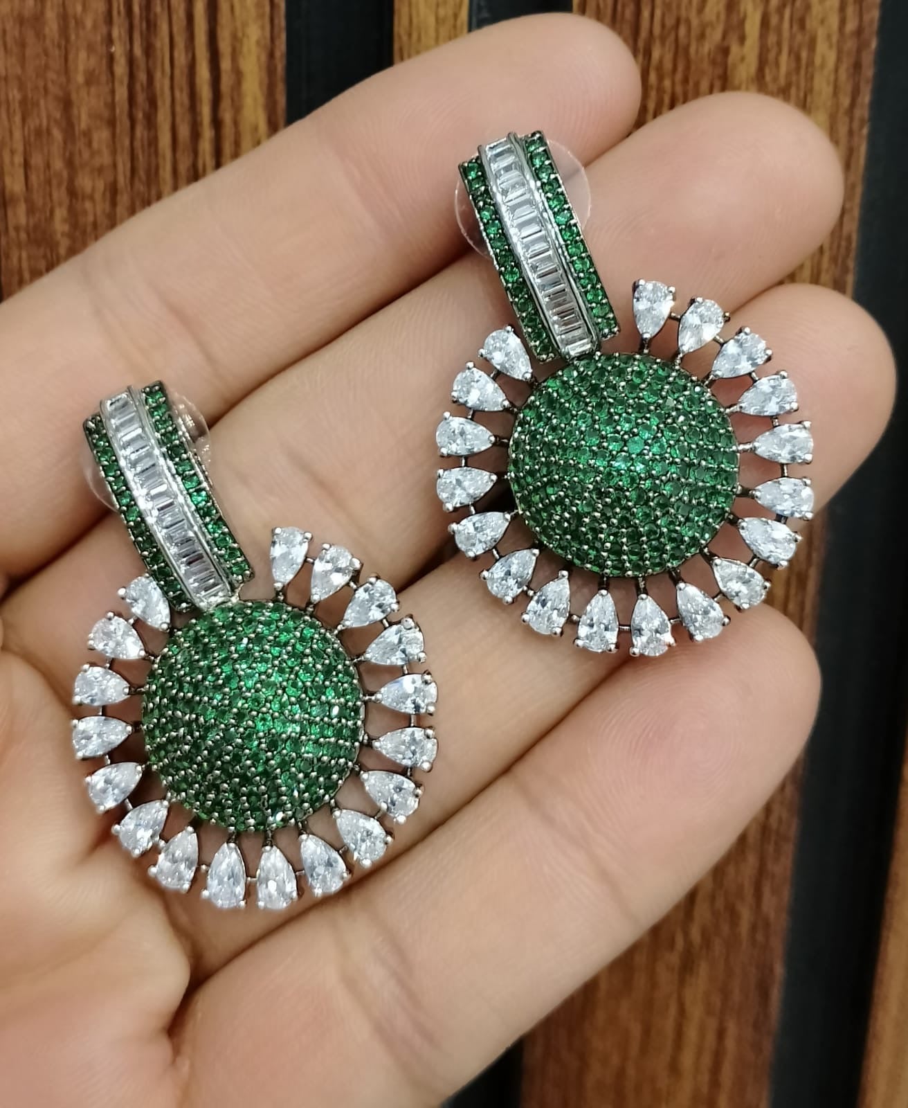 Zircon earrings