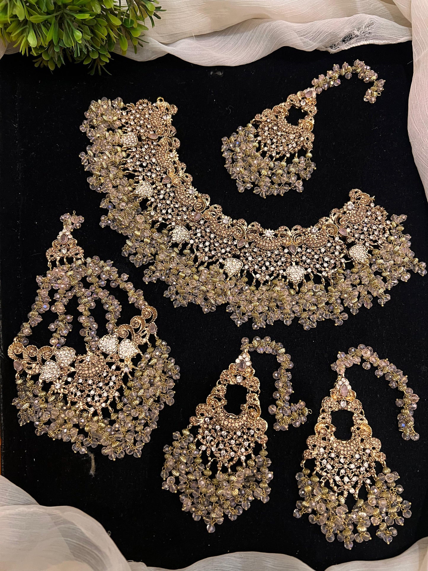 Bridal jewellery set