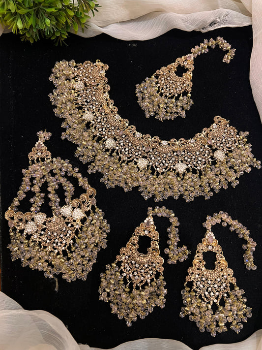 Bridal jewellery set