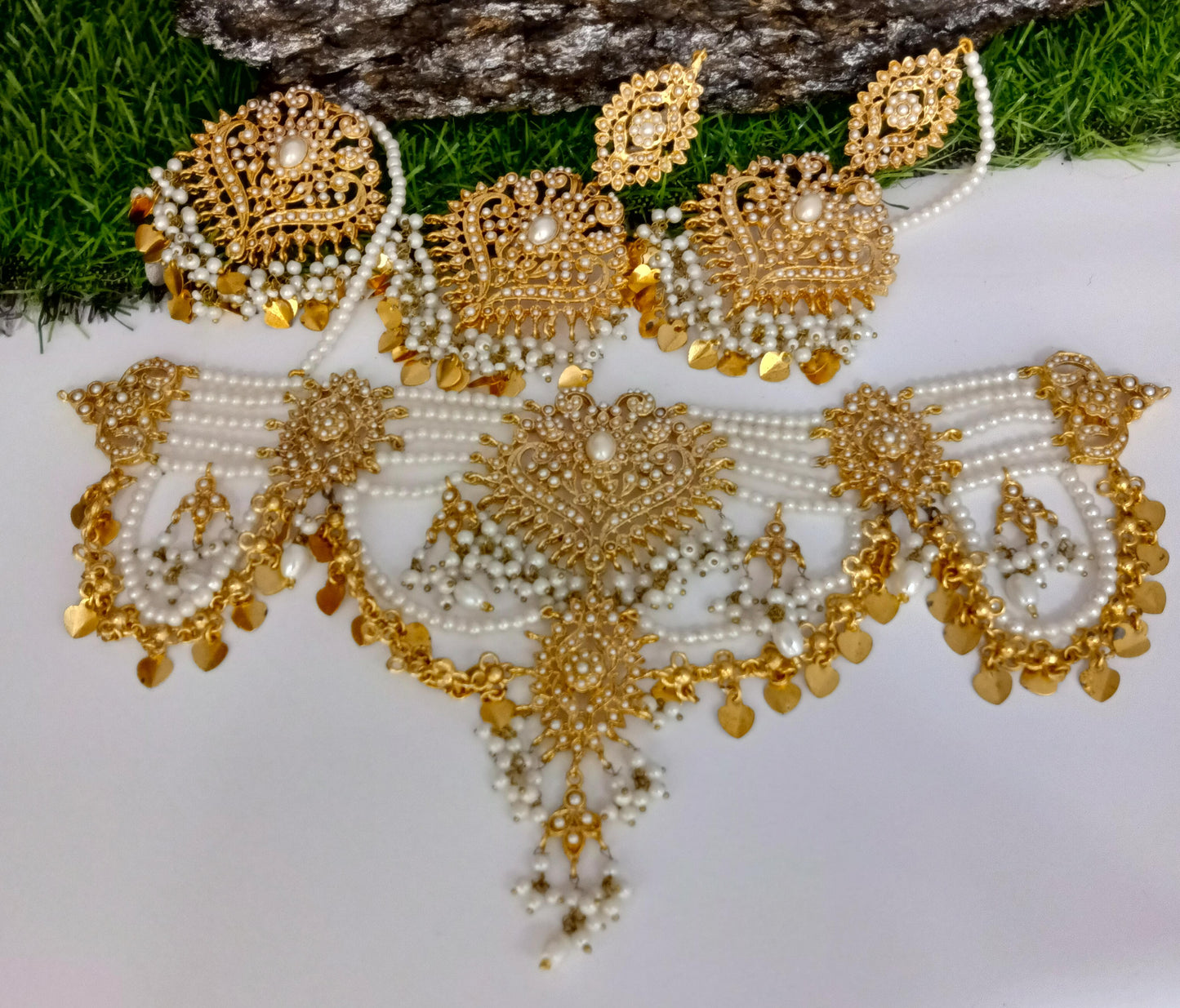 *Hyderabadi Flexible choker set*