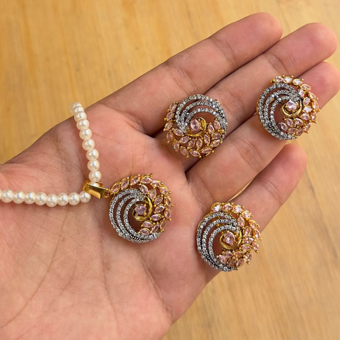 *Zircon Pendant/Kits Set*