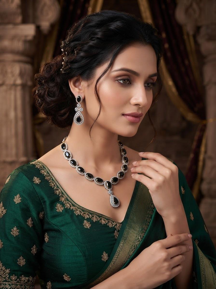 Necklace sets zircon