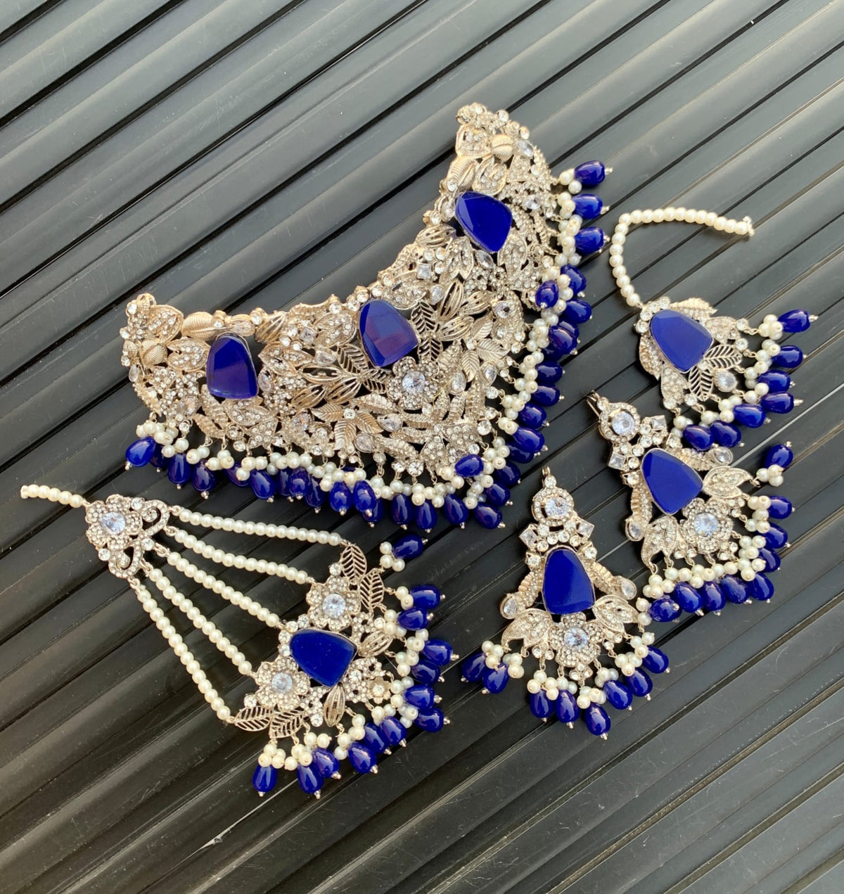 Turkish collar set in silver & golden polish