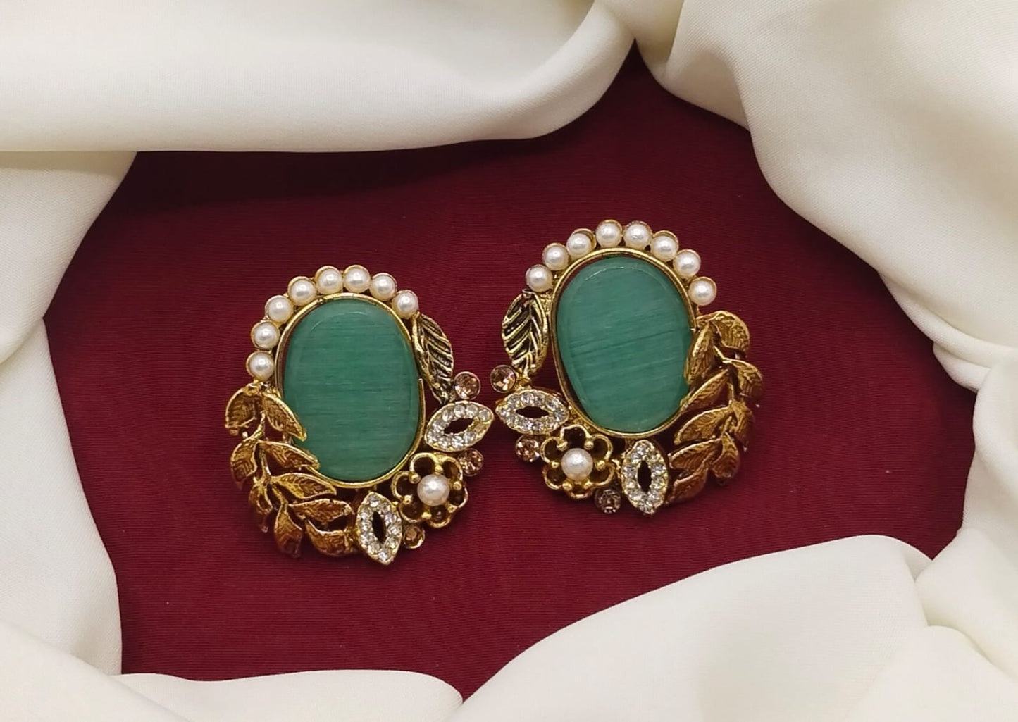 *Beautiful Fashionable Pair of Earrings*