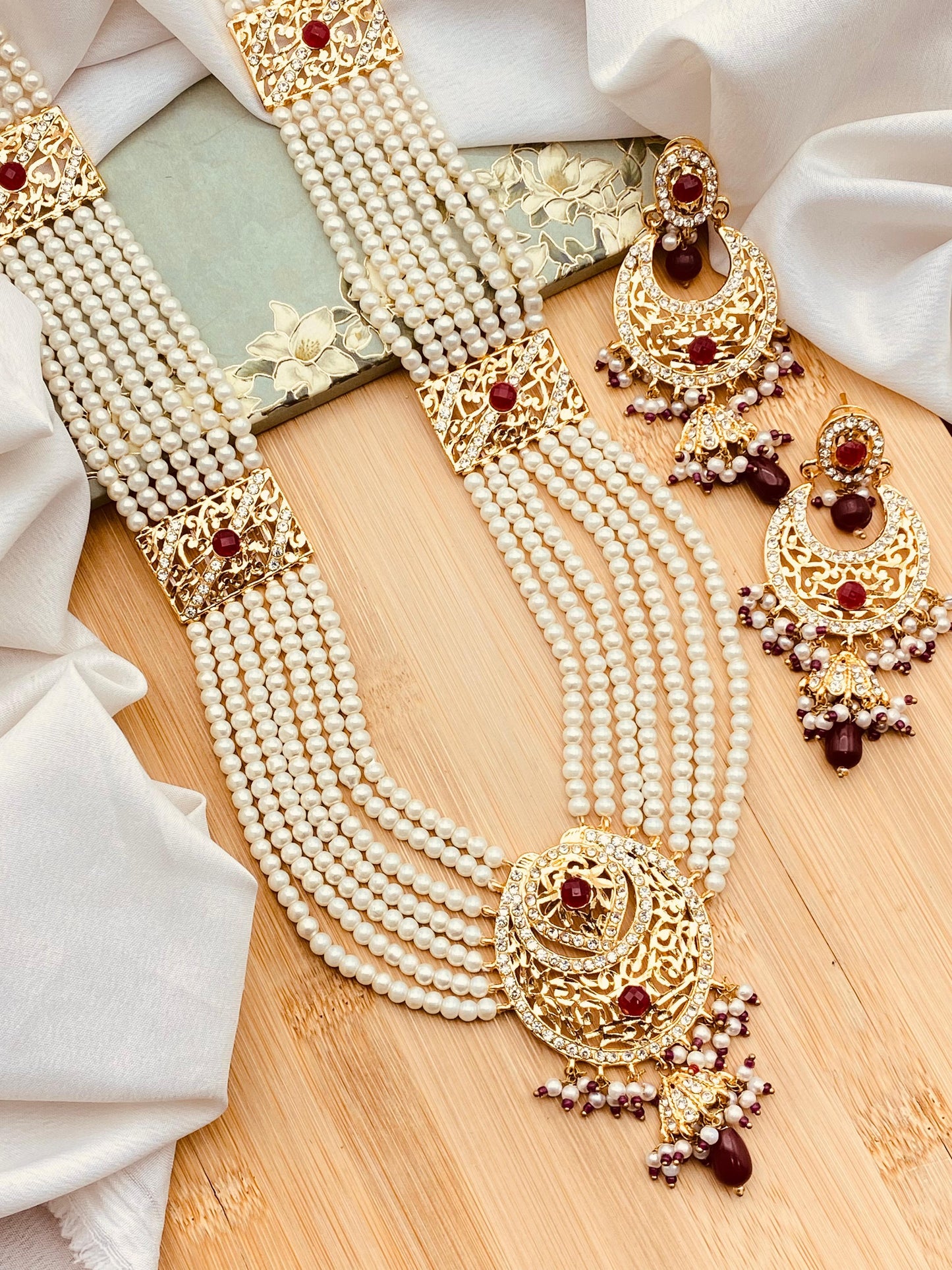 *Traditional Mala Set with Chand Bali*