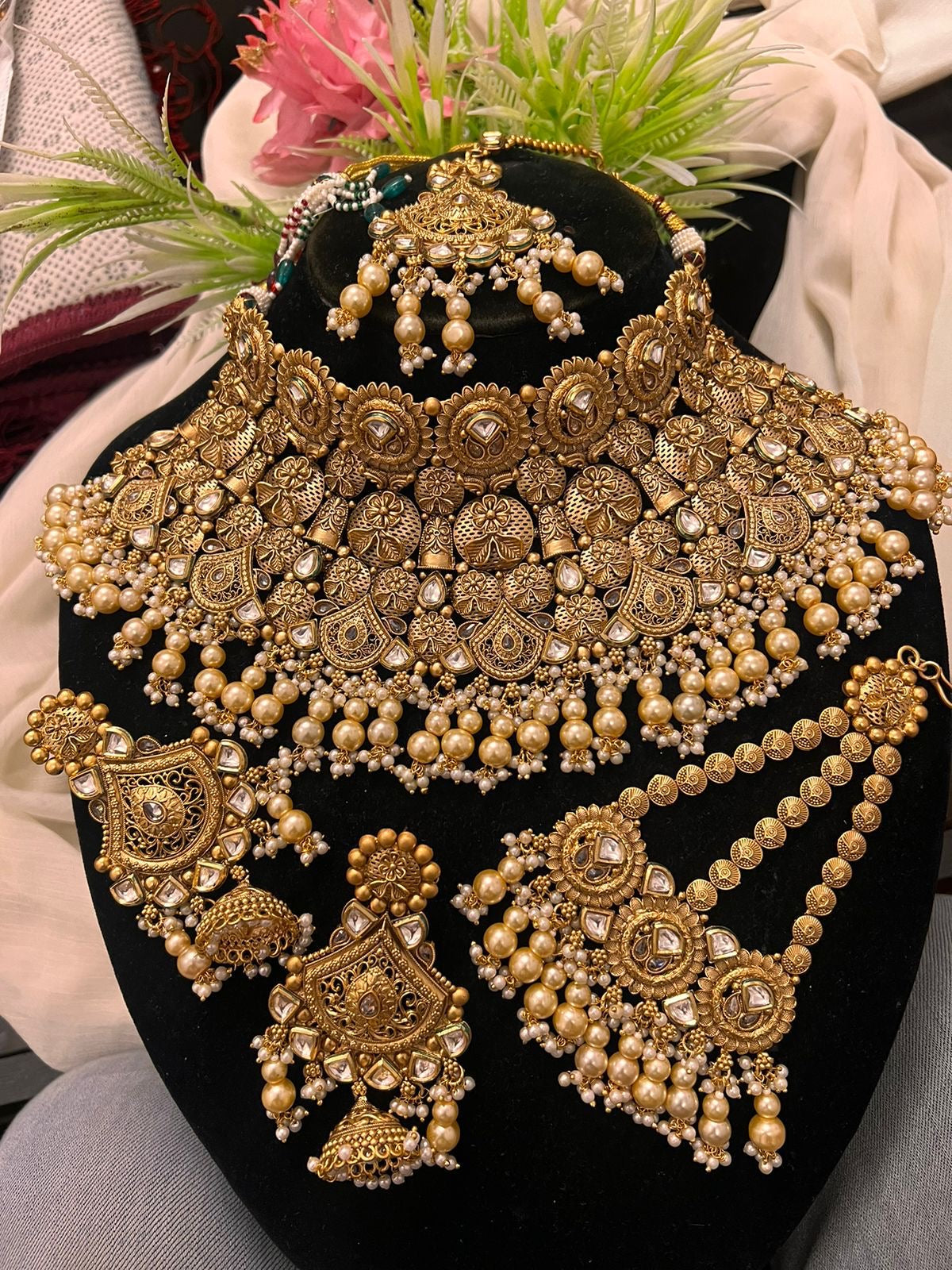 *Rajwari Heavy Bridal Set*