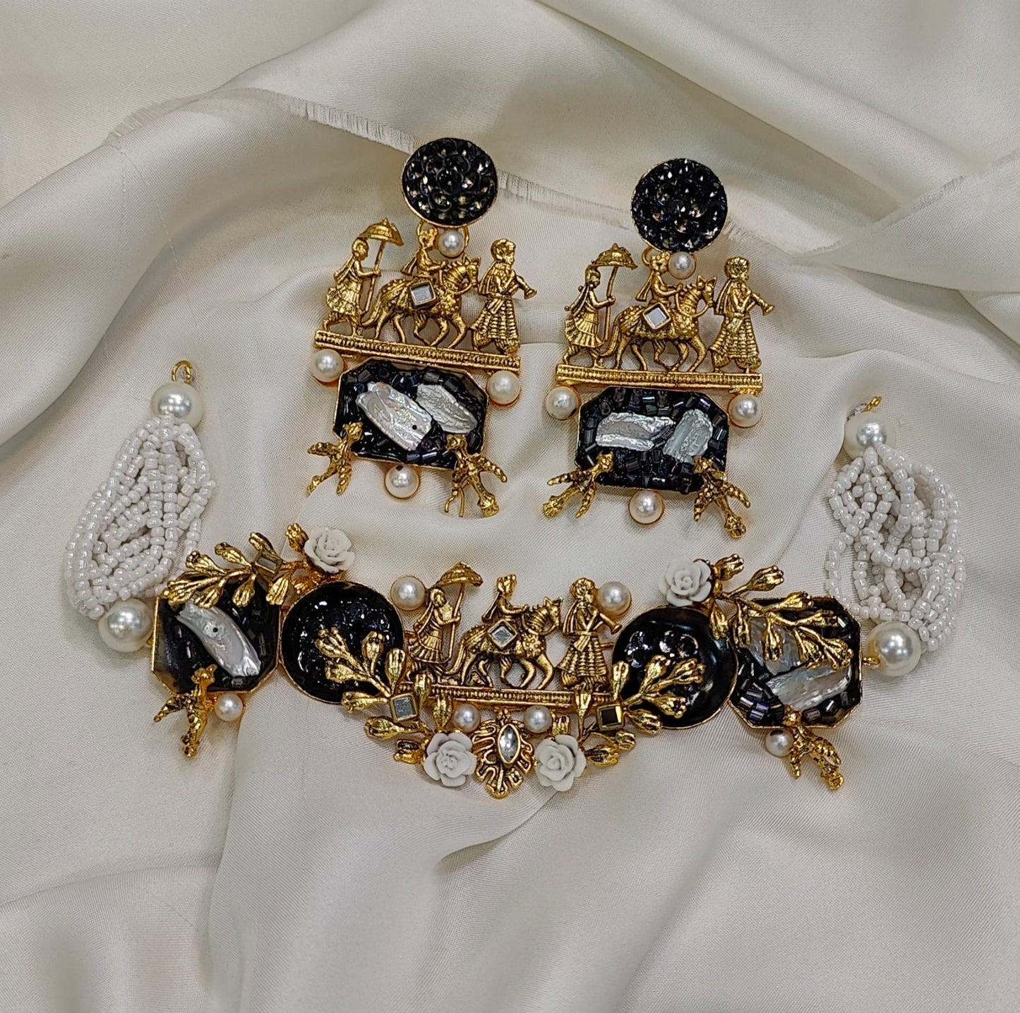 Handmade turkish work with mother pearl chokkar set