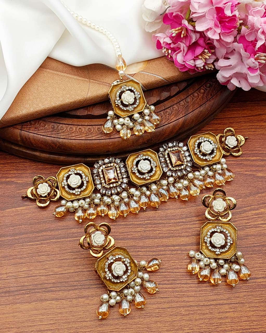 Beautiful Designer premium quality Turkish choker set