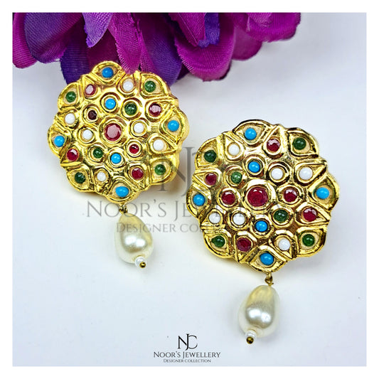 Kundan round earrings