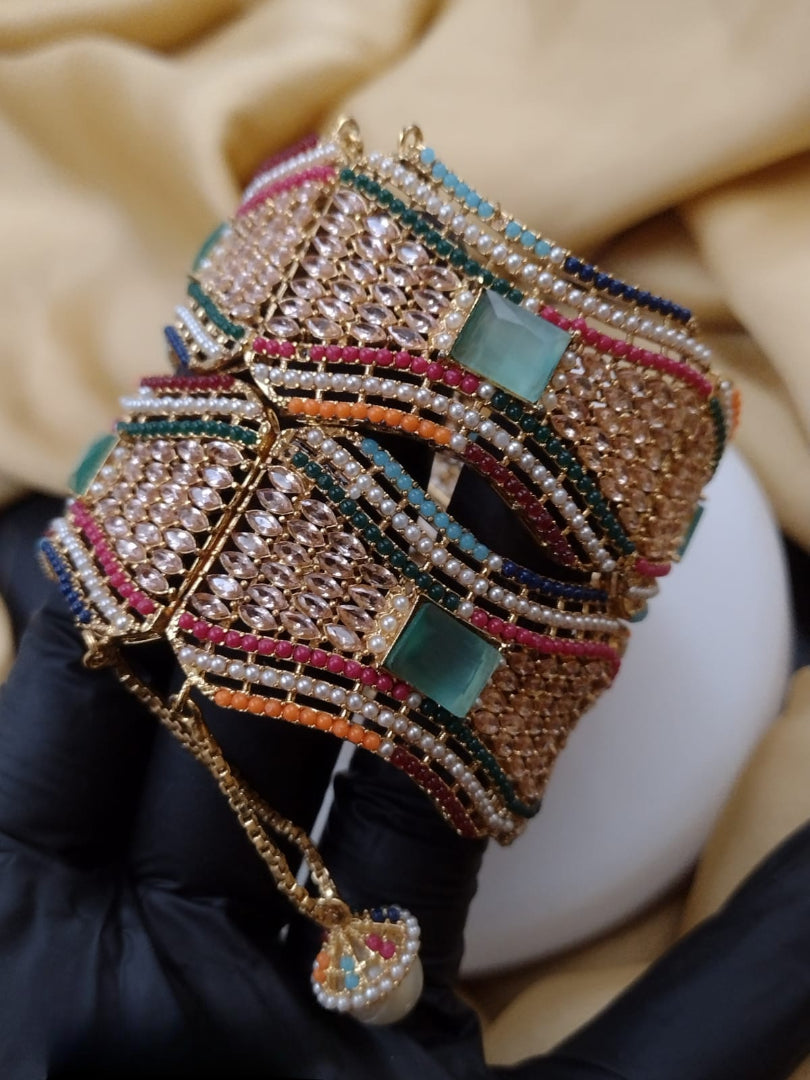 New design  Stylish  Open able  Two piece bangle