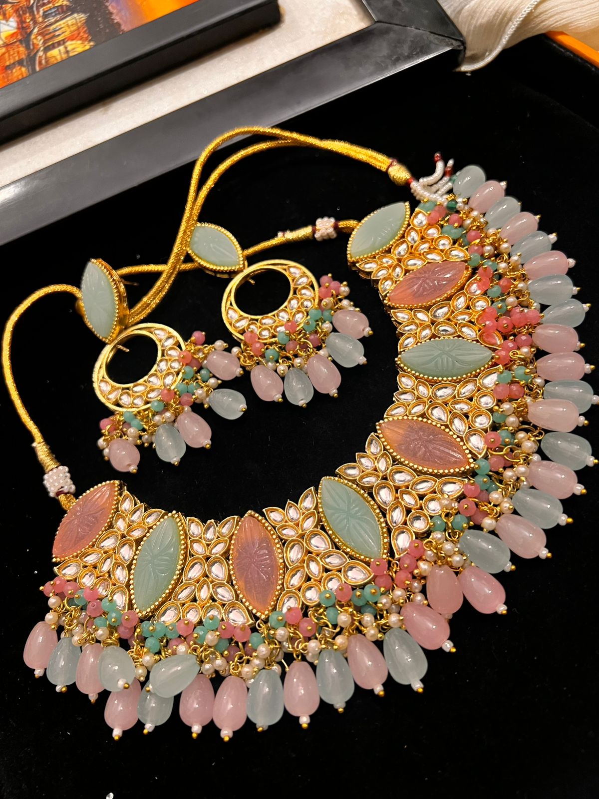 Choker sets
