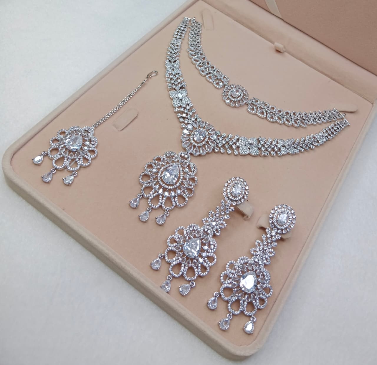 Bridal set