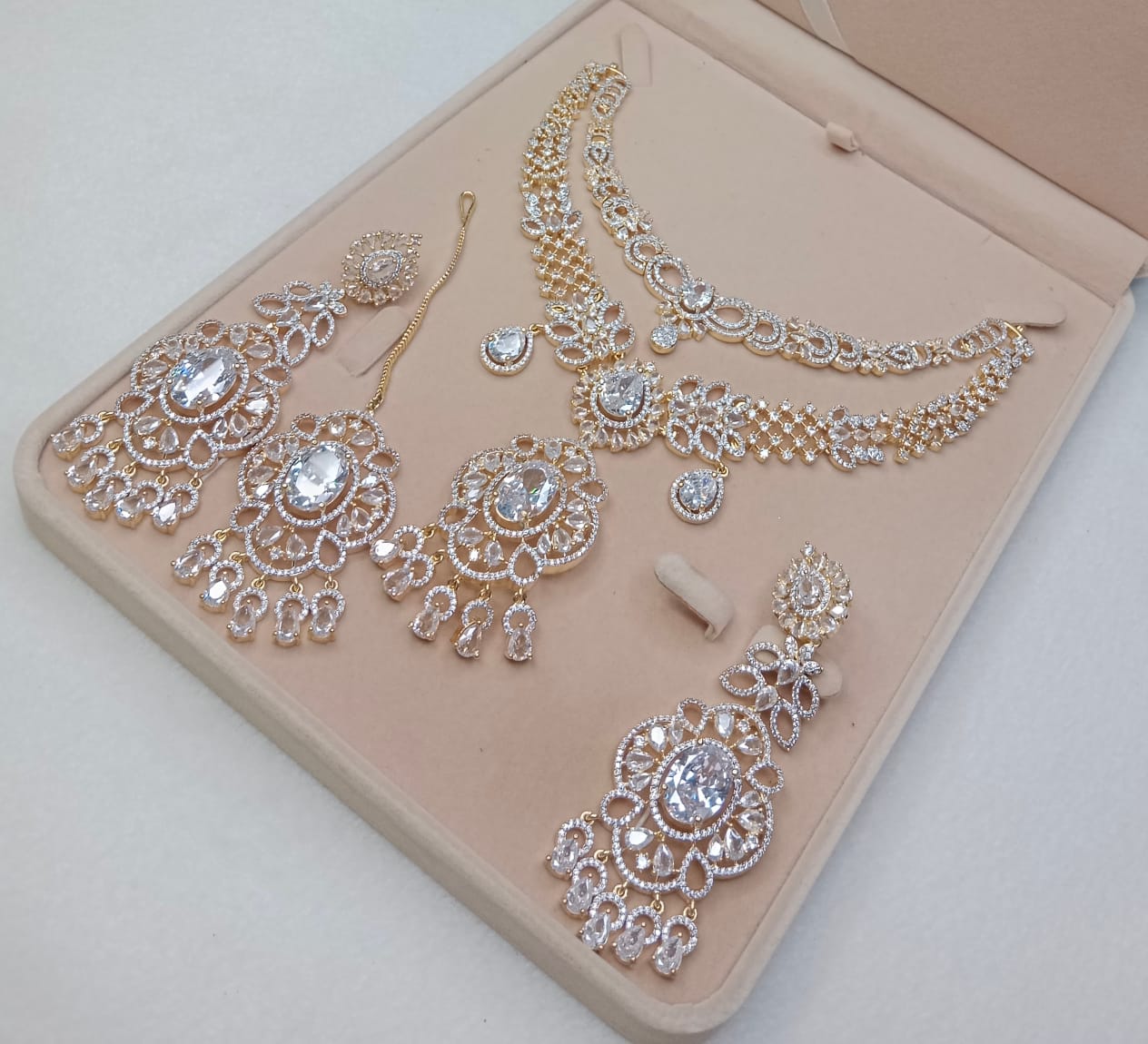AMERICAN DIAMOND DOUBLE LINE SET WITH EARING TEEKA