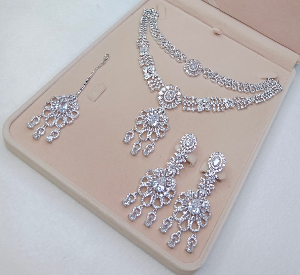 AMERICAN DIAMOND DOUBLE LINE SET WITH EARING TEEKA