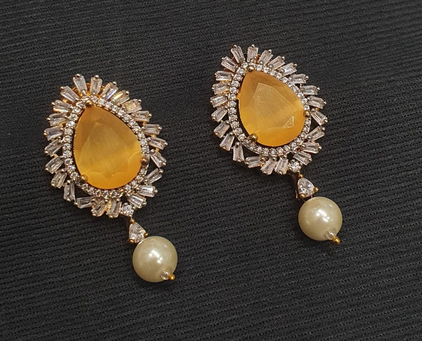 Earrings small studs