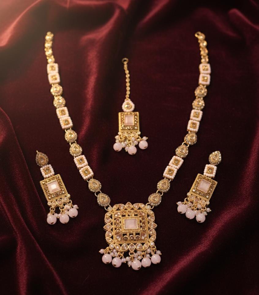 Beautiful Mala set zircon work excellent quality with earings bindi