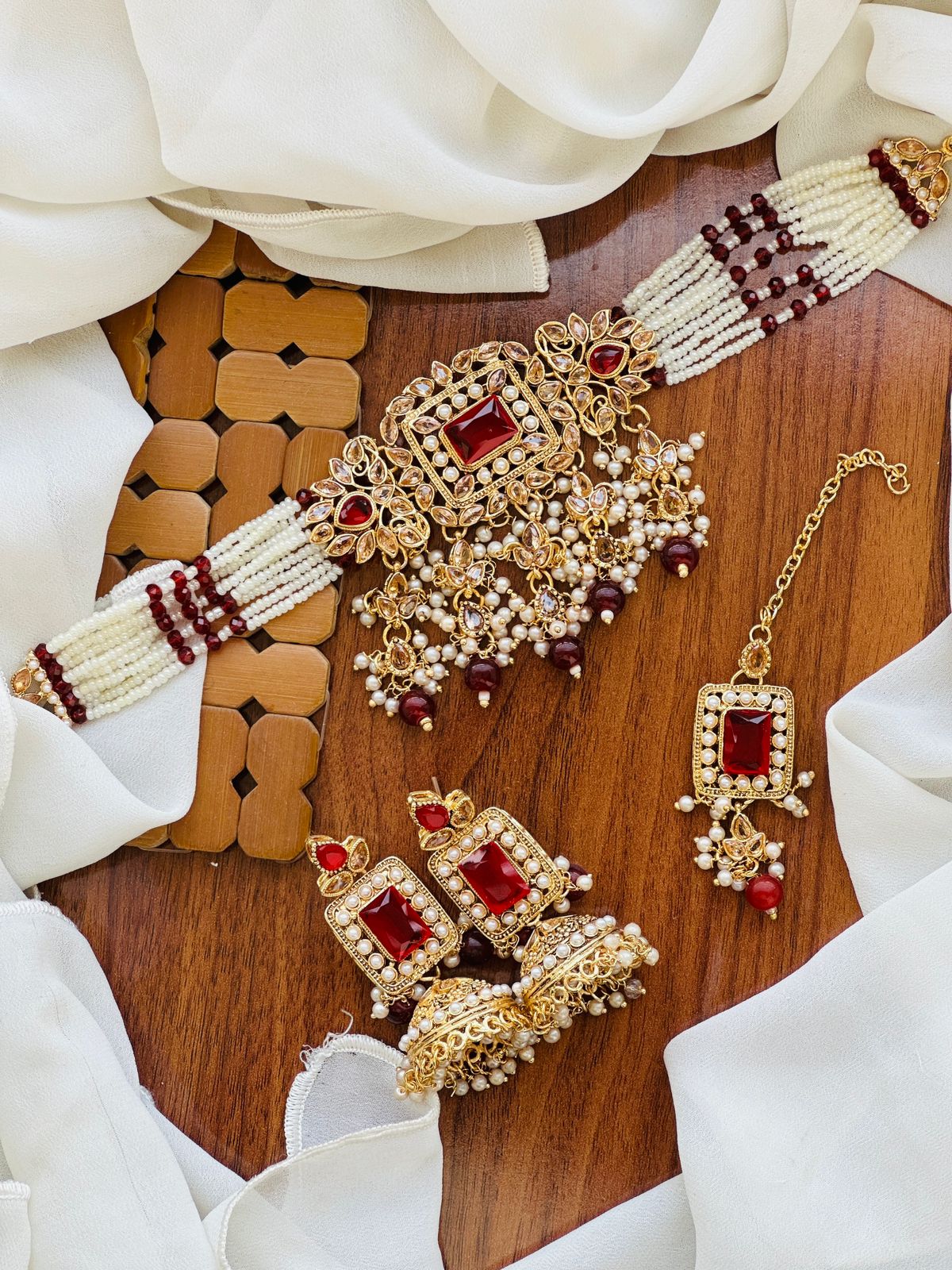 Beautiful Zarqoon chokker set