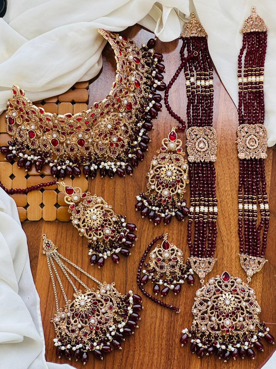 Beautiful Design Bridal Dholna  set