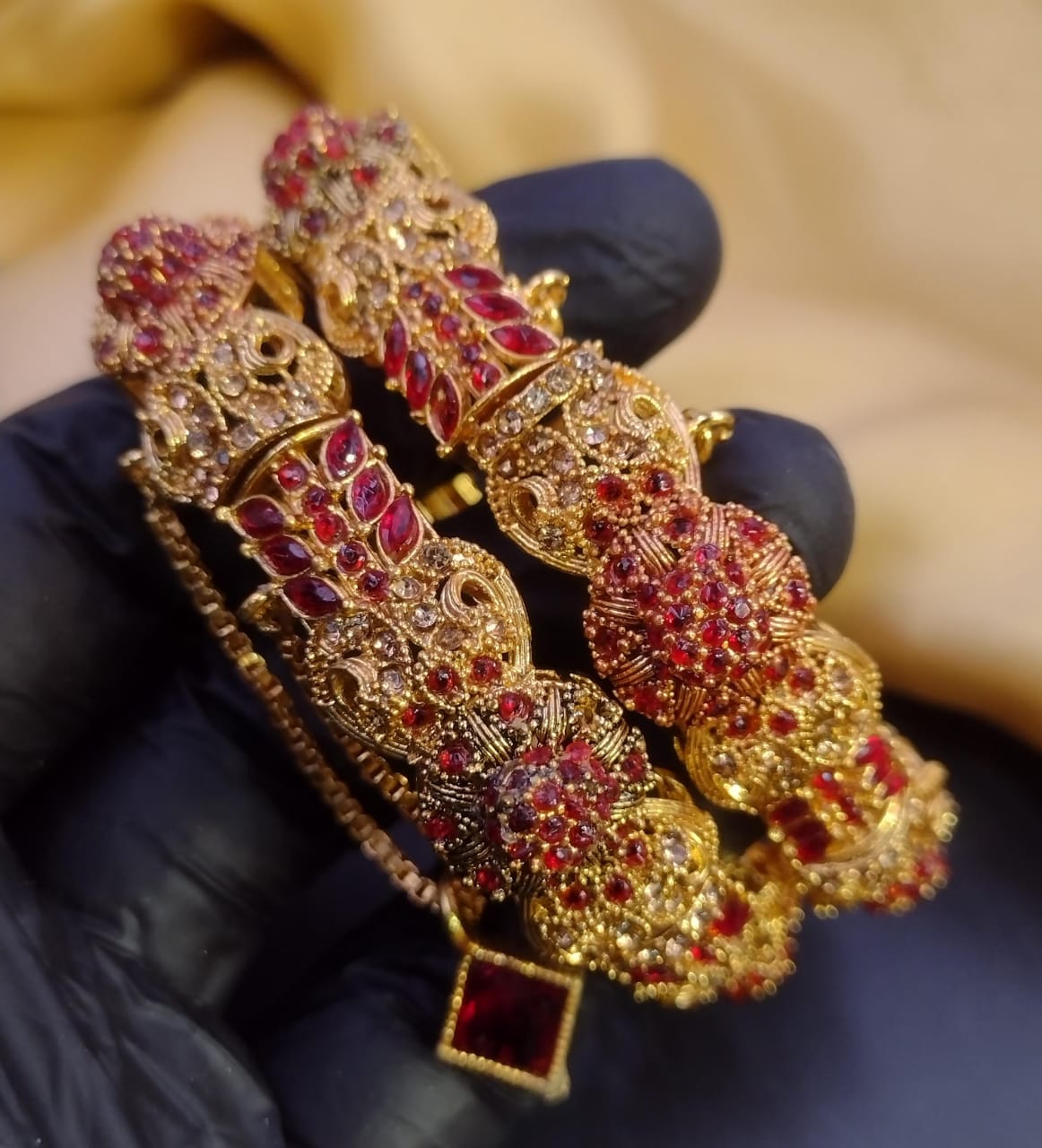 Pair bangles  New design Size  2.6 2.8