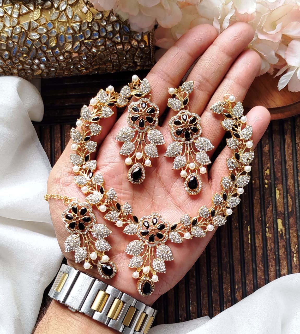 Beautiful Zarqoon stone Egyption style  Set
