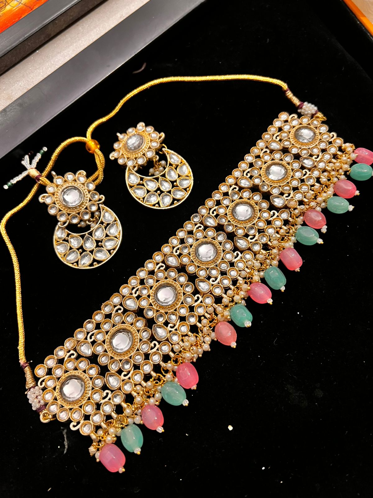 Choker sets