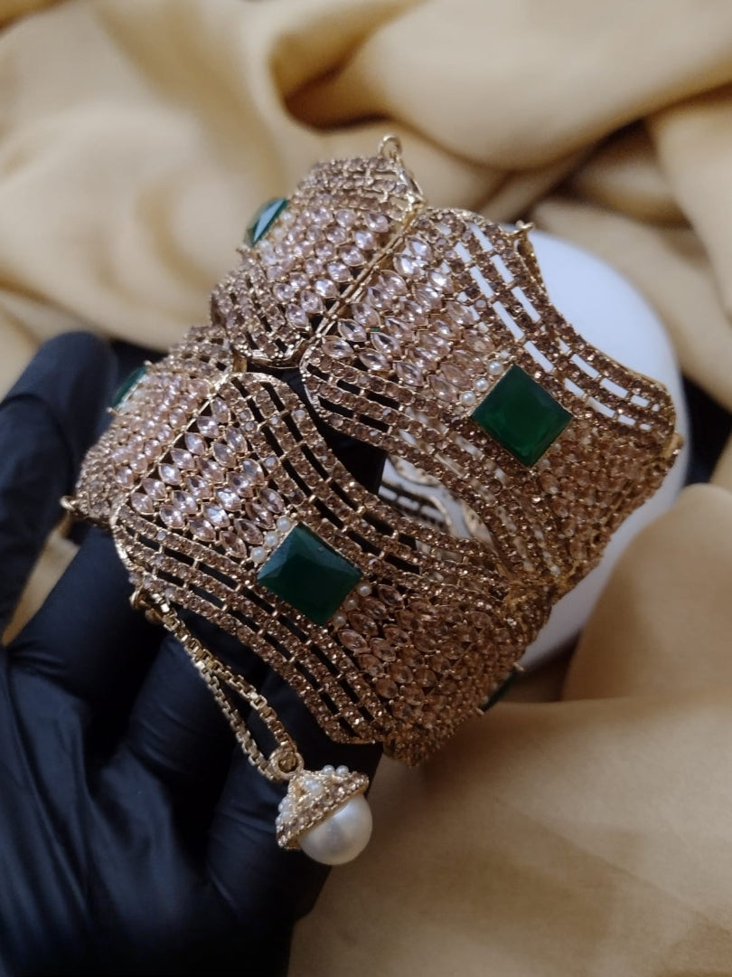 New design  Stylish  Open able  Two piece bangle