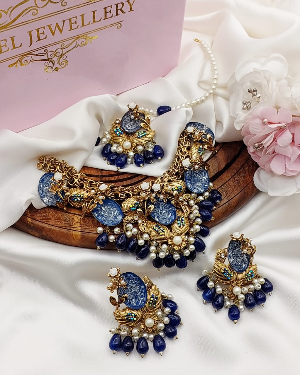 Designer zarcon crush Turkish necklace set with teeka