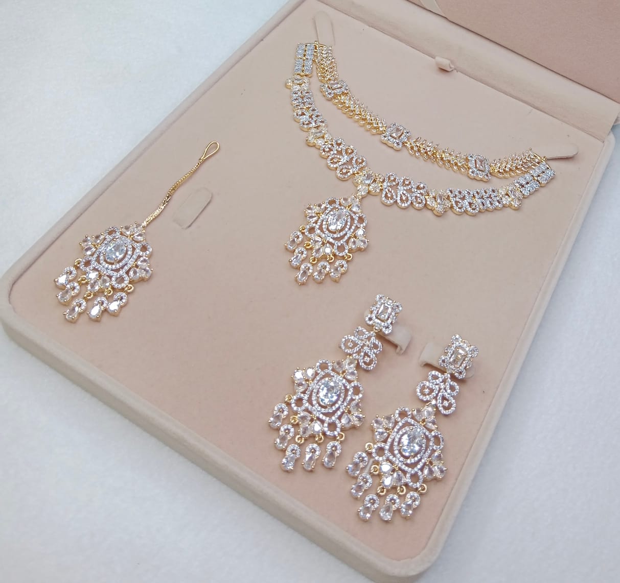 AMERICAN DIAMOND DOUBLE LINE SET WITH EARING TEEKA